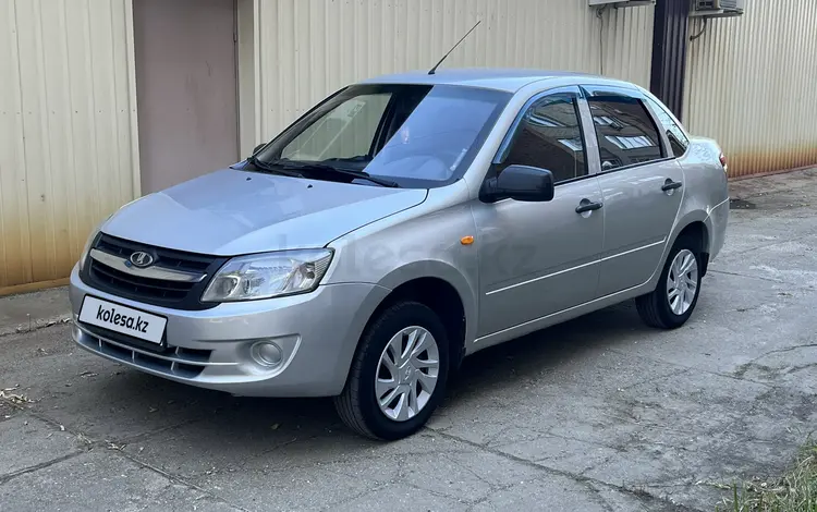 ВАЗ (Lada) Granta 2190 2014 годаүшін2 830 000 тг. в Усть-Каменогорск