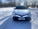 Toyota Camry 2021 года за 14 100 000 тг. в Уральск