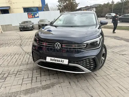 Volkswagen ID.6 2022 года за 12 100 000 тг. в Алматы