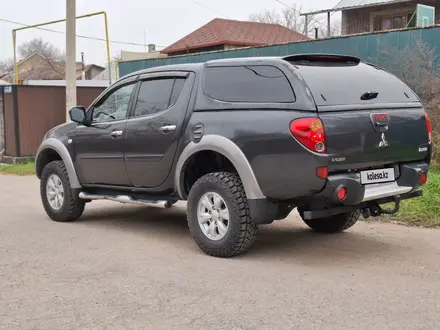 Mitsubishi L200 2012 года за 11 000 000 тг. в Алматы – фото 2