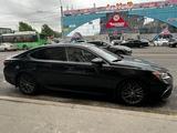Lexus ES 200 2017 года за 15 000 000 тг. в Алматы – фото 2