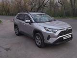 Toyota RAV4 2022 года за 20 000 000 тг. в Алматы – фото 3