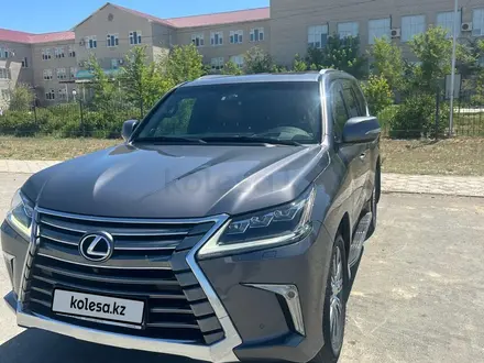 Lexus LX 570 2016 года за 38 500 000 тг. в Атырау – фото 3