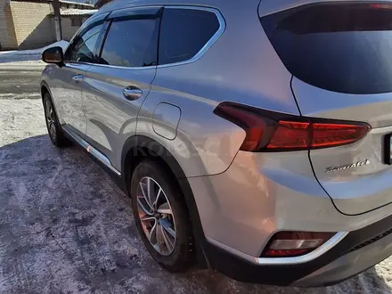 Hyundai Santa Fe 2019 года за 13 500 000 тг. в Семей – фото 30