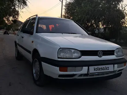 Volkswagen Golf 1995 года за 1 800 000 тг. в Тараз – фото 2