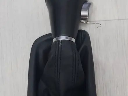 Ручка селектора (рукоятка АКПП S-Tronic) оригинал б. У за 5 000 тг. в Усть-Каменогорск