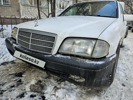 Mercedes-Benz C 280 1994 года за 2 000 000 тг. в Алматы