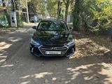 Hyundai Elantra 2017 года за 6 800 000 тг. в Алматы – фото 3