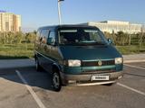 Volkswagen Multivan 1994 годаүшін3 500 000 тг. в Шымкент