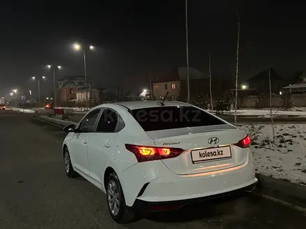 Hyundai Accent 2020 года за 6 500 000 тг. в Алматы – фото 2