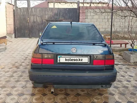 Volkswagen Vento 1994 года за 1 300 000 тг. в Шымкент – фото 3