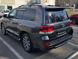 Toyota Land Cruiser 2017 года за 36 000 000 тг. в Алматы – фото 4
