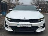 Kia K5 2021 года за 13 500 000 тг. в Шымкент