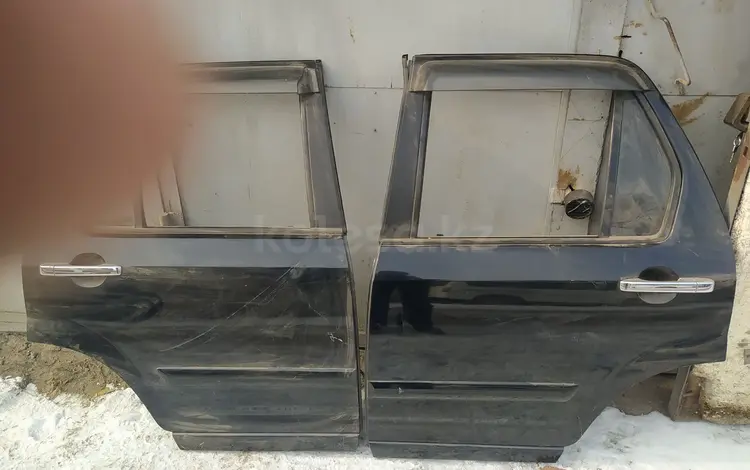 Дверь задняя левая за 35 000 тг. в Алматы