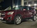 Chevrolet Tracker 2015 годаүшін5 300 000 тг. в Караганда – фото 2