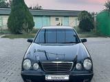 Mercedes-Benz E 320 2001 года за 5 800 000 тг. в Тараз – фото 2