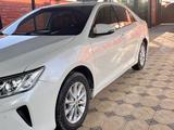 Toyota Camry 2016 годаfor11 000 000 тг. в Шымкент – фото 2