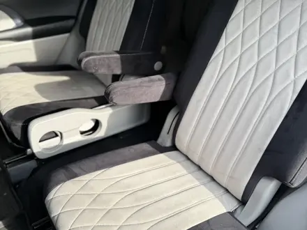 Toyota Highlander 2015 года за 14 300 000 тг. в Алматы – фото 12