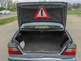 Mercedes-Benz E 230 1990 года за 1 200 000 тг. в Алматы – фото 4