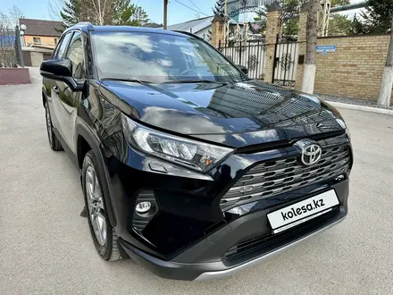 Toyota RAV4 2020 года за 15 500 000 тг. в Караганда – фото 14