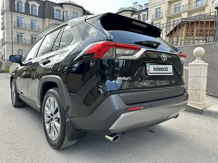 Toyota RAV4 2020 года за 15 500 000 тг. в Караганда – фото 17