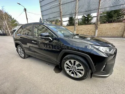 Toyota RAV4 2020 года за 15 500 000 тг. в Караганда – фото 21