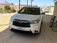 Toyota Highlander 2016 года за 13 000 000 тг. в Жанаозен