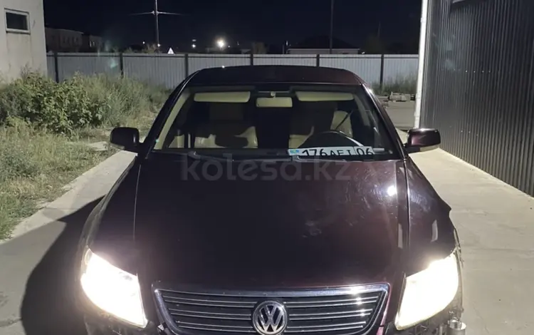 Volkswagen Phaeton 2008 годаүшін2 000 000 тг. в Атырау