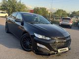 Chevrolet Malibu 2022 года за 11 900 000 тг. в Алматы – фото 2