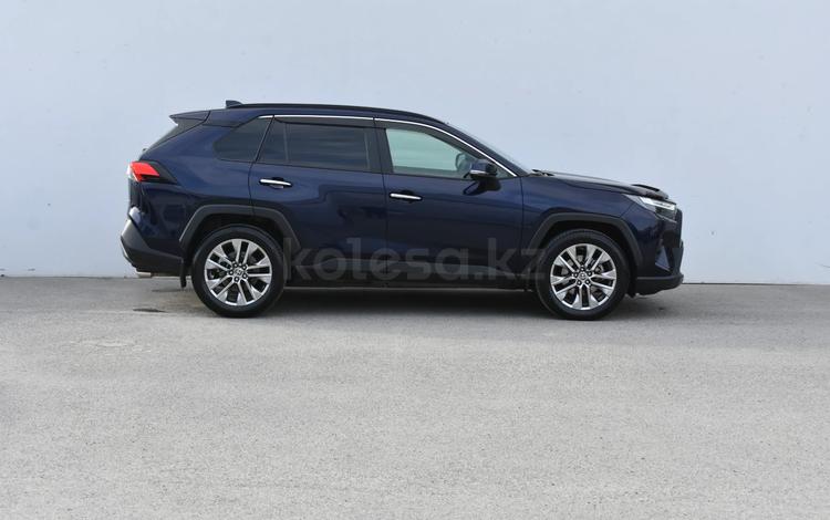 Toyota RAV4 — миниатюра 4