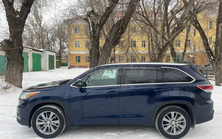 Toyota Highlander 2014 годаfor16 500 000 тг. в Караганда