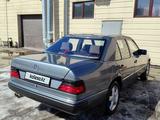 Mercedes-Benz E 230 1992 годаүшін3 500 000 тг. в Темиртау – фото 4