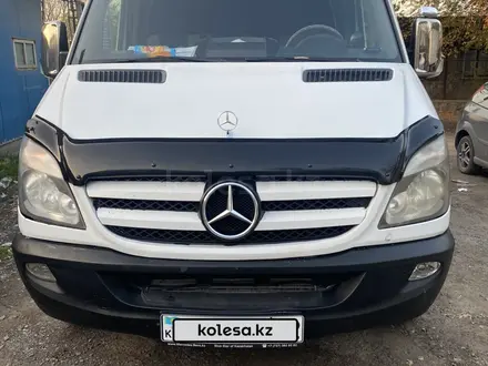 Mercedes-Benz Sprinter 2010 года за 11 500 000 тг. в Алматы – фото 20