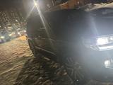 Toyota Land Cruiser 2012 годаүшін22 500 000 тг. в Астана – фото 2