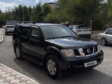 Nissan Pathfinder 2005 годаүшін6 500 000 тг. в Караганда – фото 2