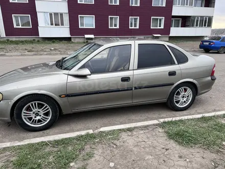 Opel Vectra 1998 года за 1 300 000 тг. в Усть-Каменогорск – фото 2