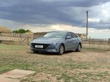 Hyundai Elantra 2021 года за 7 200 000 тг. в Астана – фото 2