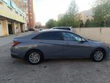 Hyundai Elantra 2021 года за 7 200 000 тг. в Астана – фото 3