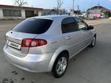 Chevrolet Lacetti 2009 года за 1 500 000 тг. в Атырау – фото 3