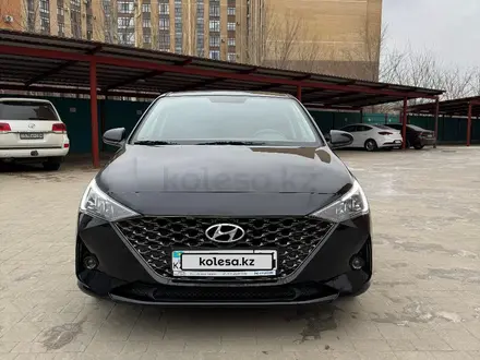 Hyundai Accent 2022 года за 9 200 000 тг. в Актобе – фото 17