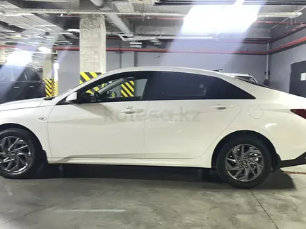 Hyundai Elantra 2025 года за 10 000 000 тг. в Алматы – фото 19