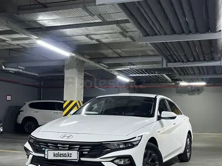 Hyundai Elantra 2025 года за 10 000 000 тг. в Алматы