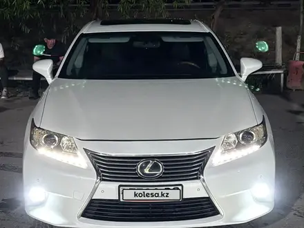 Lexus ES 300h 2014 года за 8 400 000 тг. в Актау