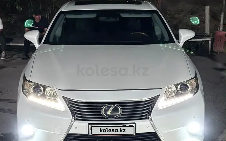 Lexus ES 300h 2014 годаүшін8 400 000 тг. в Актау
