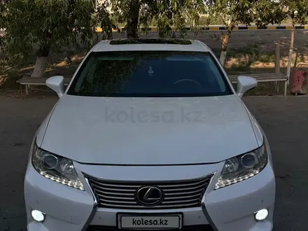 Lexus ES 300h 2014 года за 8 400 000 тг. в Актау – фото 2