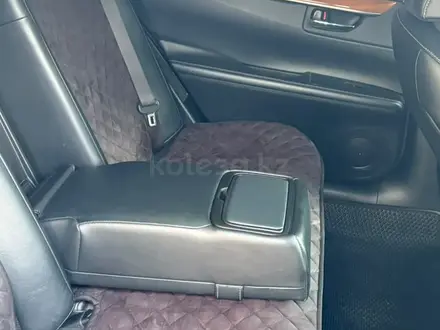 Lexus ES 300h 2014 года за 8 400 000 тг. в Актау – фото 6