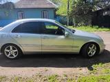 Mercedes-Benz C 200 2001 годаүшін2 500 000 тг. в Алматы – фото 4