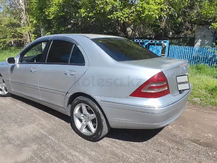 Mercedes-Benz C 200 2001 года за 2 500 000 тг. в Алматы – фото 7