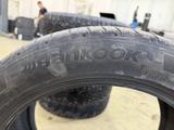 Комплект летней разноширокой резины HANKOOK за 30 000 тг. в Караганда – фото 2