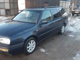 Volkswagen Golf 1993 годаfor1 500 000 тг. в Есик – фото 4